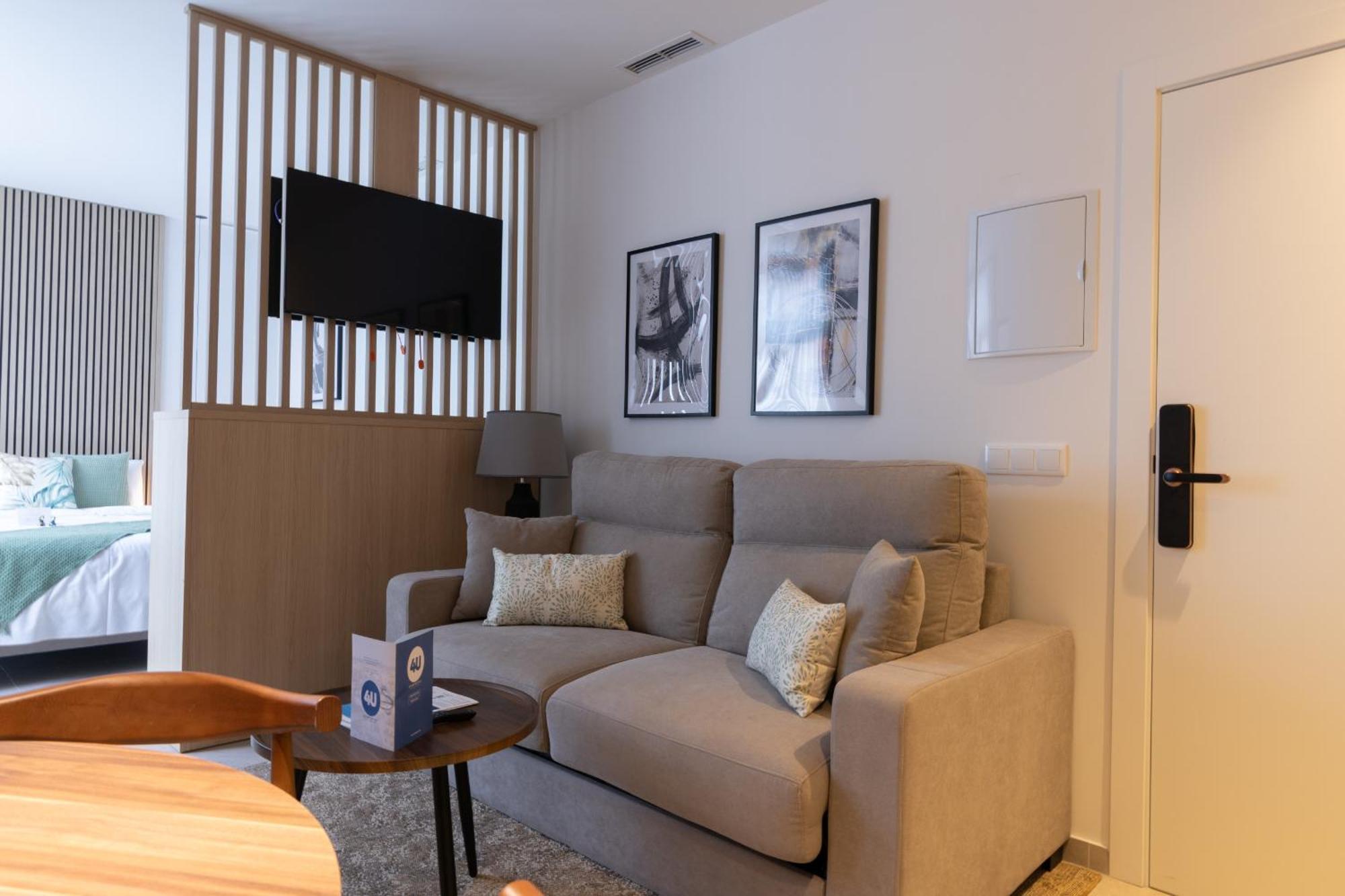 Dorm4You Arena Standar Junior Βαλένθια Εξωτερικό φωτογραφία